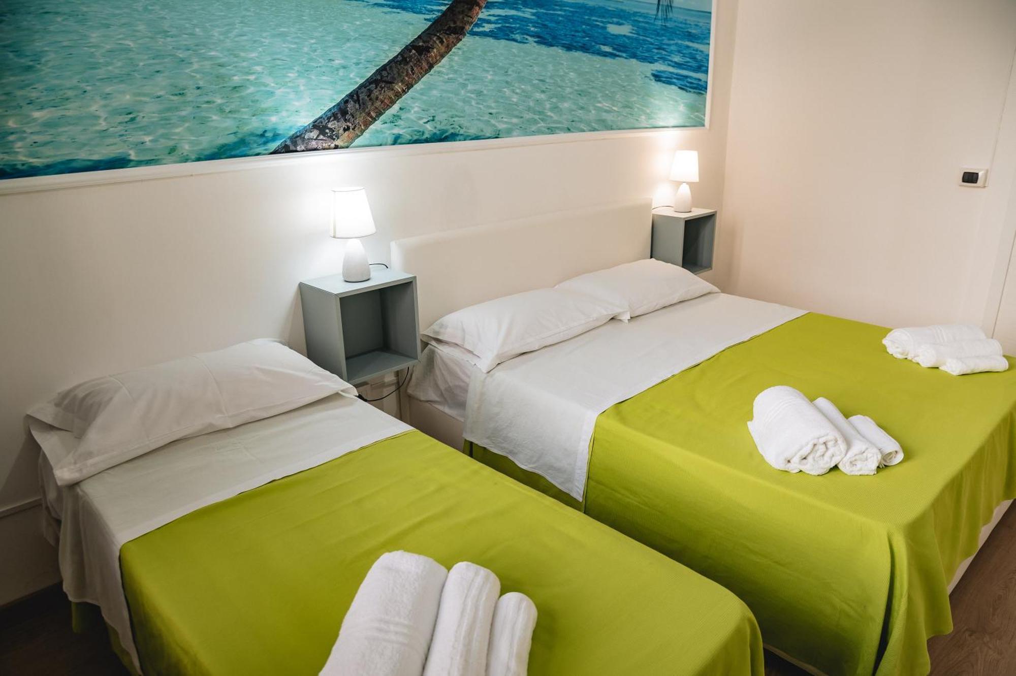 Sea House Bed and Breakfast Reggio di Calabria Exteriör bild